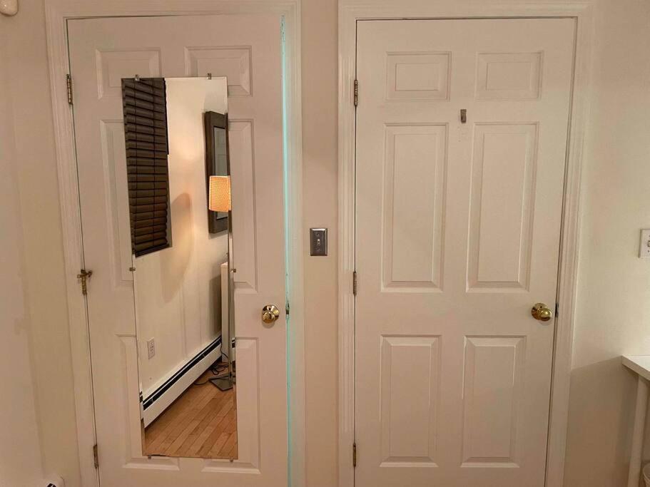 Cozy Condo With All Perks & Parking Close To Encore Casino Everett Exterior photo